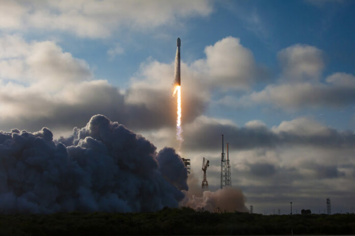 SpaceXLaunchO3B_20231116