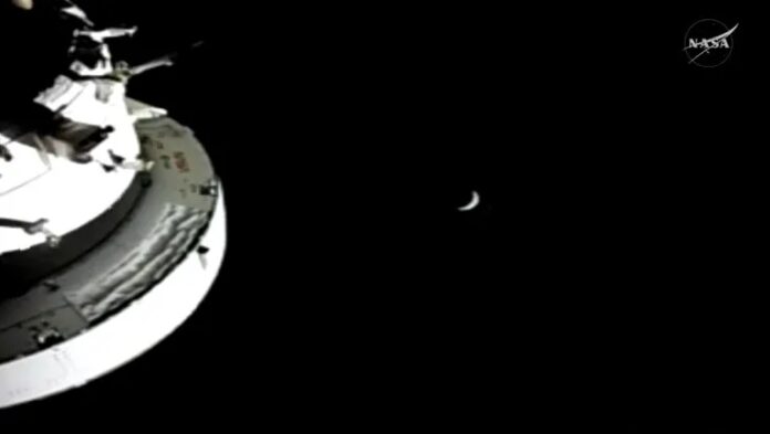 earthrise_11zon