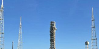 แท่นปล่อยเคลื่อนที่ของ NASA เคลื่อนย้ายเพื่อเตรียมภารกิจ Artemis III