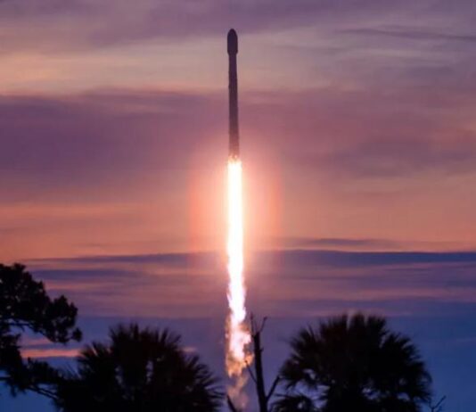 SpaceX สร้างสถิติใหม่ บูสเตอร์ Falcon 9 บินและลงจอดสำเร็จเป็นครั้งที่ 35