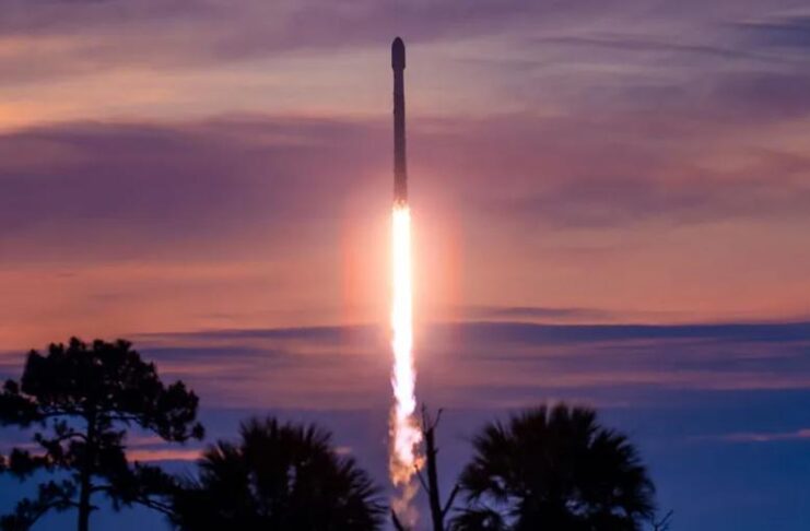 SpaceX สร้างสถิติใหม่ บูสเตอร์ Falcon 9 บินและลงจอดสำเร็จเป็นครั้งที่ 35