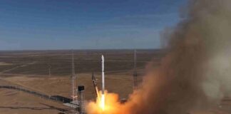 จีนปล่อยจรวดรุ่นใหม่ที่มีลักษณะคล้าย Falcon 9 ขึ้นบินเป็นครั้งแรก โดยไม่มีการประกาศล่วงหน้า