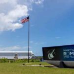 กล้องโทรทรรศน์อวกาศ Roman ของ NASA เดินทางถึงฟลอริดาแล้ว ก่อนการปล่อยด้วย Falcon Heavy ของ SpaceX ในช่วงฤดูร้อนนี้