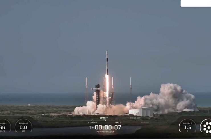 SpaceX ส่งยานหุ่นยนต์ซ่อมแซมดาวเทียม พร้อมแขนกลยาว 10 ฟุต สู่วงโคจรโลก