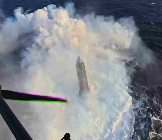 SpaceX นำยาน Starship ลำแรกที่รอดจากการบินสู่อวกาศกลับสู่ฐานปล่อยจรวด